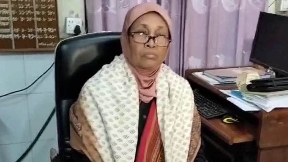 নরসিংদীতে শিক্ষার্থীদের তীব্র বিক্ষোভের মুখে অবশেষে প্রধান শিক্ষক বদলী