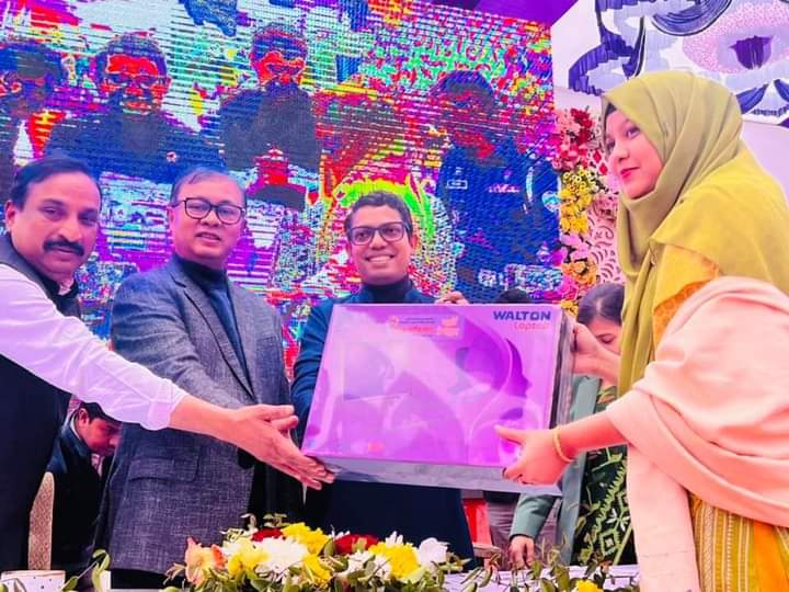 অল্প সময়ের মধ্যে ইন্টারনেটের দাম কমবে, ফেনীতে আরও ১০০ ল্যাব তৈরির ঘোষণা দিলেন প্রতিমন্ত্রী পলক