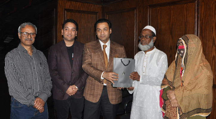 বাংলা নিউজ কর্মী মিথুনের ক্যানসার চিকিৎসায় এগিয়ে এল বসুন্ধরা ফাউন্ডেশন