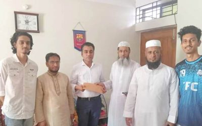 ফেনীতে জামায়াত-শিবিরের নেতা কর্মীরা রাতে পাহারা দিচ্ছেন, দিনে নিহত-আহত বাড়ী গিয়ে সাহায্য পৌঁছে দিচ্ছেন