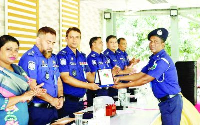 রাজশাহী জেলা পুলিশ সুপার মোহাম্মদ নাঈমুল হাছান এর সভাপতিত্বে মাস্টার প্যারেড,মাসিক কল্যাণ ও অপরাধ পর্যালোচনা সভা অনুষ্ঠিত