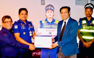 টুরিস্ট পুলিশ কর্মকর্তার বাংলাদেশ চায়না ক্লাব লিমিটেড এর ক্লাব অফিস পরিদর্শন