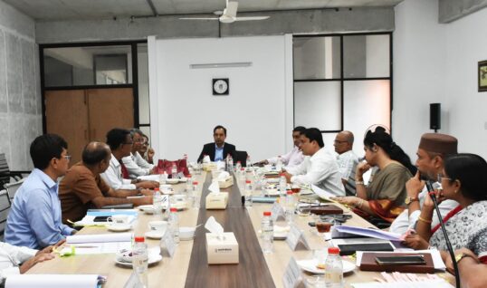 বরেন্দ্র বিশ্ববিদ্যালয়ের একাডেমিক কাউন্সিলের ১২তম সভা অনুষ্ঠিত