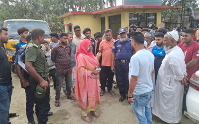 নরসিংদীতে মোবাইল কোর্ট: ৮ মোটরসাইকেল আরোহীকে জরিমানা