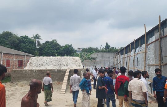 নরসিংদীতে অবৈধ গ্যাস সংযোগে পরিচালিত চুনের ফ্যাক্টরি উচ্ছেদ, জরিমানা ১ লাখ ৭০ হাজার টাকা