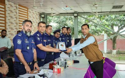 পুলিশ সুপার মোহাম্মদ নাঈমুল হাছান এর সভাপতিত্বে রাজশাহীতে মাস্টার প্যারেড ,মাসিক কল্যাণসভা ও অপরাধ পর্যালোচনা সভা অনুষ্ঠিত