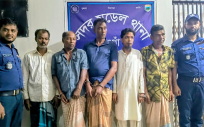 গভীর রাতে শহরের ৯টি হোটেলে একযোগে তল্লাশি, প্রতারক চক্রের ৪ সদস্যসহ ৫ জন গ্রেফতার