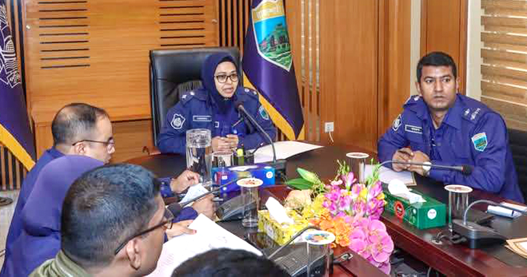 বড়দিন উদযাপন উপলক্ষ্যে নবাগত পুলিশ সুপার ফারজানা ইসলামের বিশেষ মতবিনিময় সভা