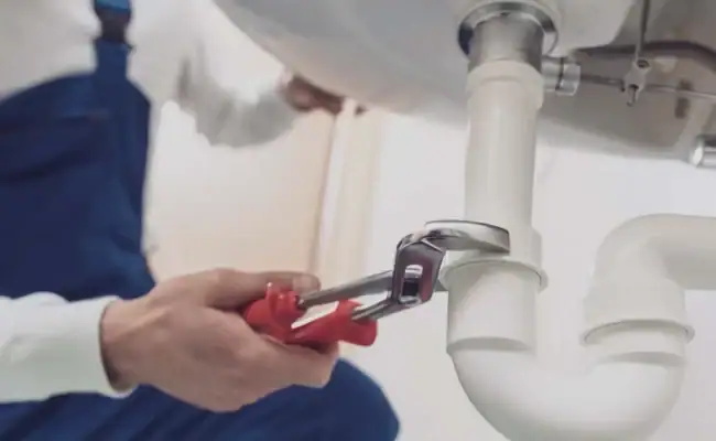Affordable Leak Fixes in Dallas