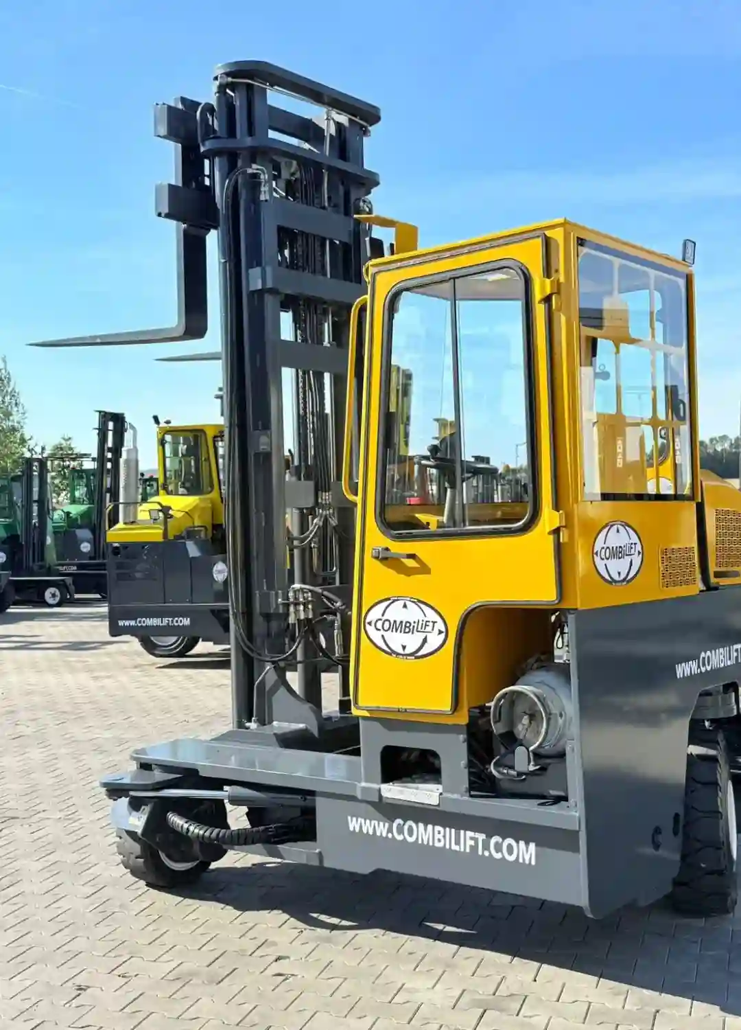 Stivuitor Combilift - Ridicare 4 tone - 2 - decaro-ro