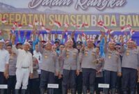 Dukung ketahanan pangan, Polri melakukan penanaman bawang putih secara serentak di 14 daerah di Jawa Barat.