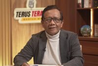 Mahfud MD soroti perubahan gaya pemerintahan Prabowo, mulai jarang ke luar negeri hingga lebih berhati-hati dalam berpidato. 