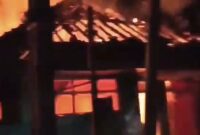 Kebakaran melanda permukiman warga di Kampung Cikadu RT 15/RW 06, Desa Tanjungsiang, Kecamatan Tanjungsiang, Kabupaten Subang. 