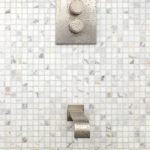 Calacatta 3 / 4 x 3 / 4 Squares