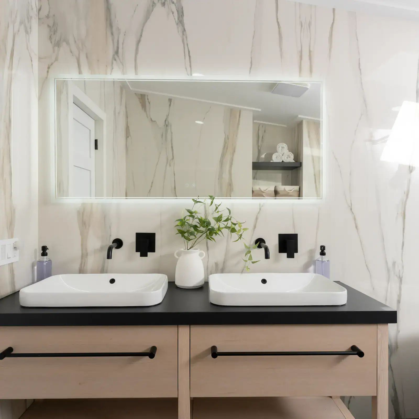 detroit stone and tile bathoroom wall and countertop