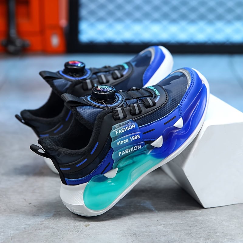 Jongens' Winter Nieuwe Fleece-gevoerde Dikke Warme Sportschoenen voor School en Wandelen, Sneakers voor Basisschool- en Middelbare Scholieren