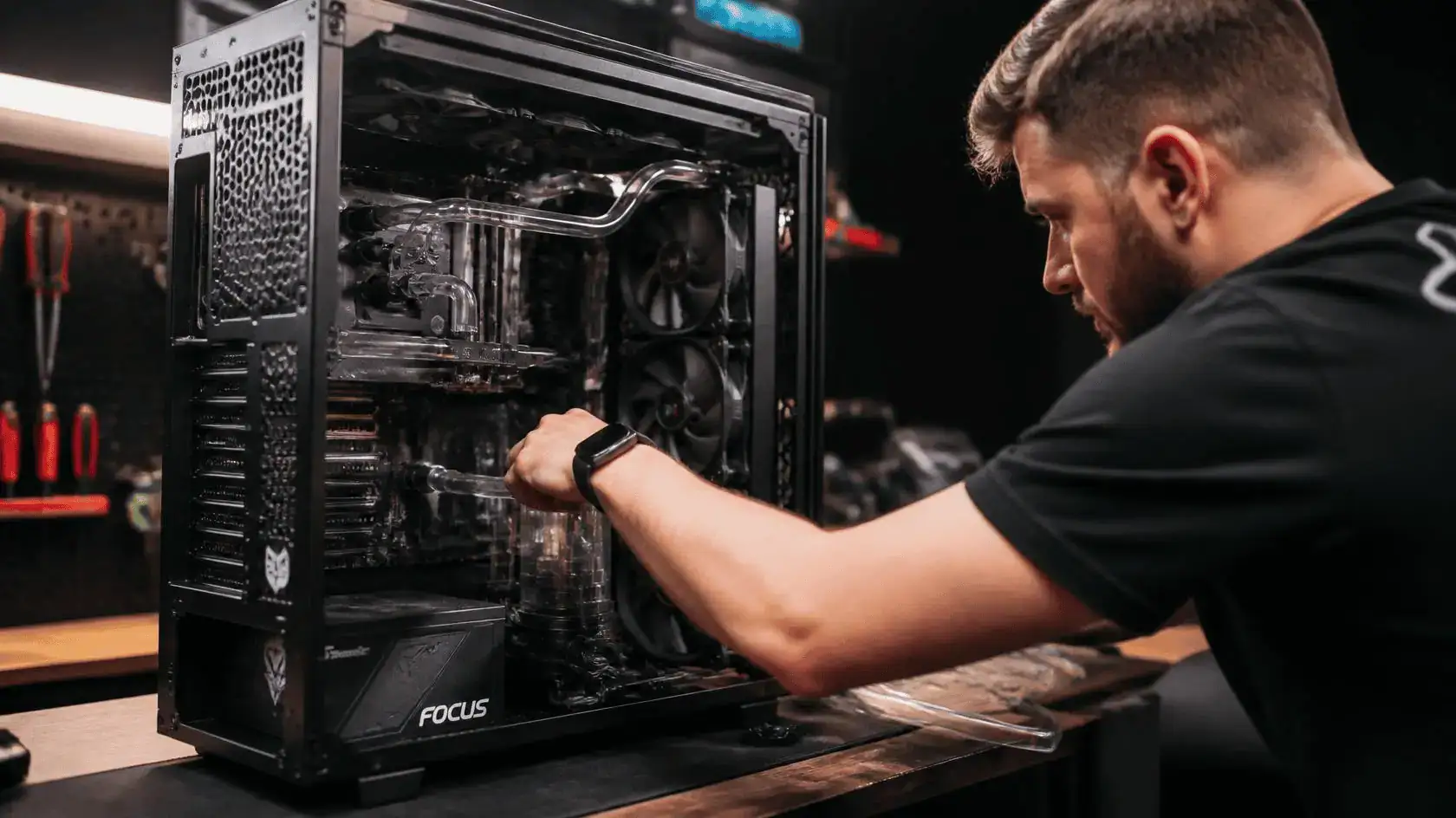 Instalação e manutenção de Water Cooler em PC Gamer