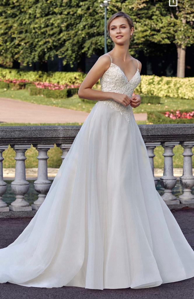 Vestido de novia en Diagonal Núvies - Tienda nupcial Barcelona