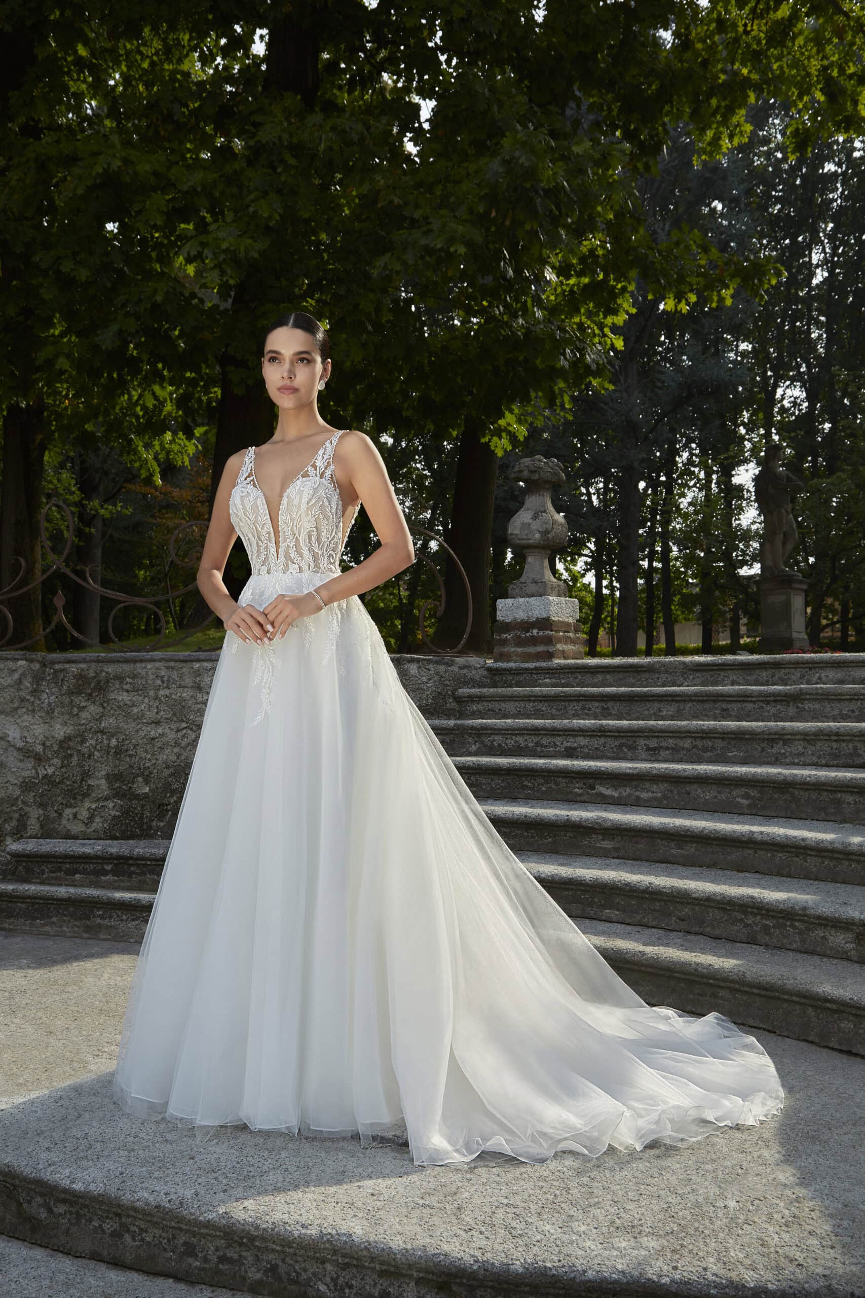 Vestido de novia en Diagonal Núvies - Tienda nupcial Barcelona