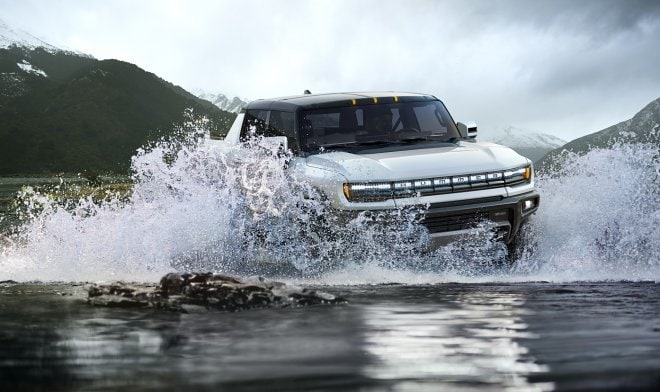 8 фішок, які перетворюють новий електричний Hummer на короля бездоріжжя