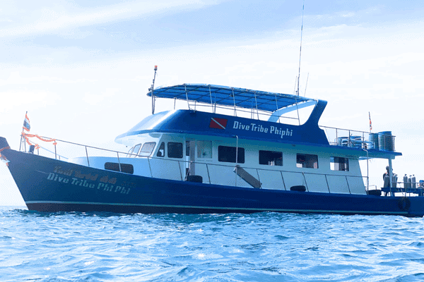 Dive Tribe Boat 2