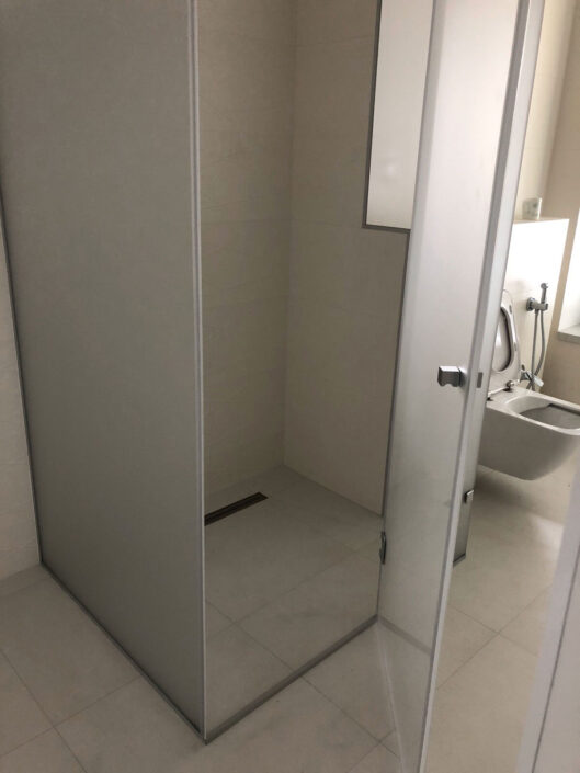 montáž splachovača wc foto