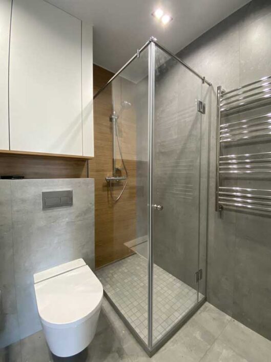 rekonštrukcia kúpeľne v paneláku sprchovy kut foto