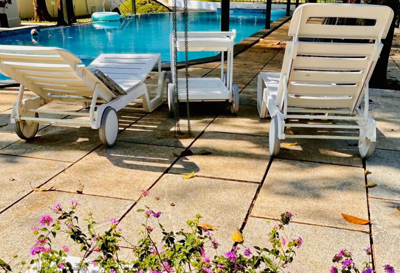 poolview1