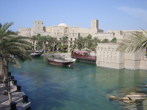 Souk Madinat