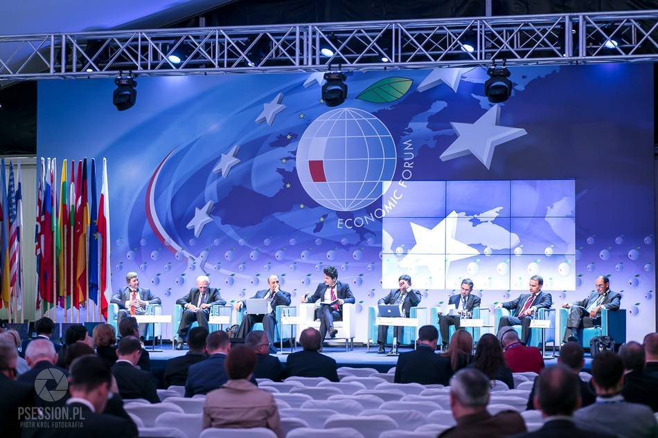 Fotograf na Europejskie Forum Gospodarcze Katowice – profesjonalny reportaż z konferencji biznesowej, dokumentacja wystąpień na scenie głównej EEC.