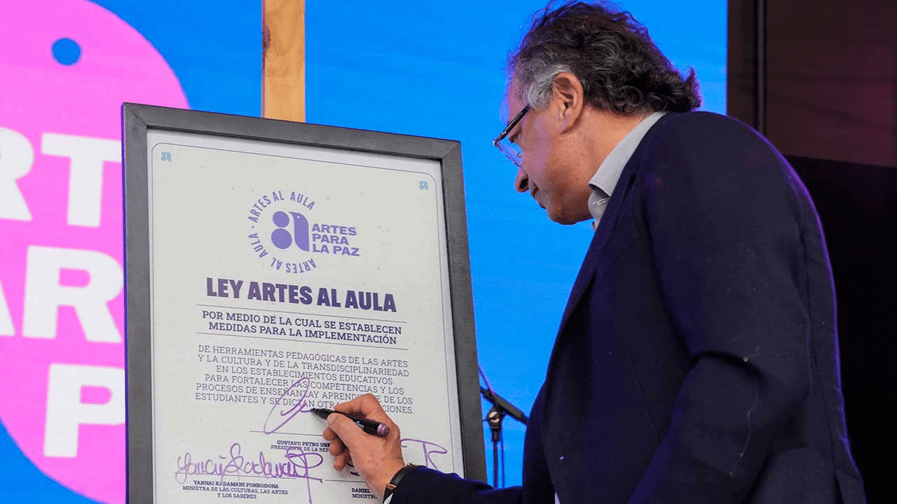 Presidente Petro destaca que la nueva Ley ‘Artes al Aula’ contribuirá a la construcción de paz y convivencia