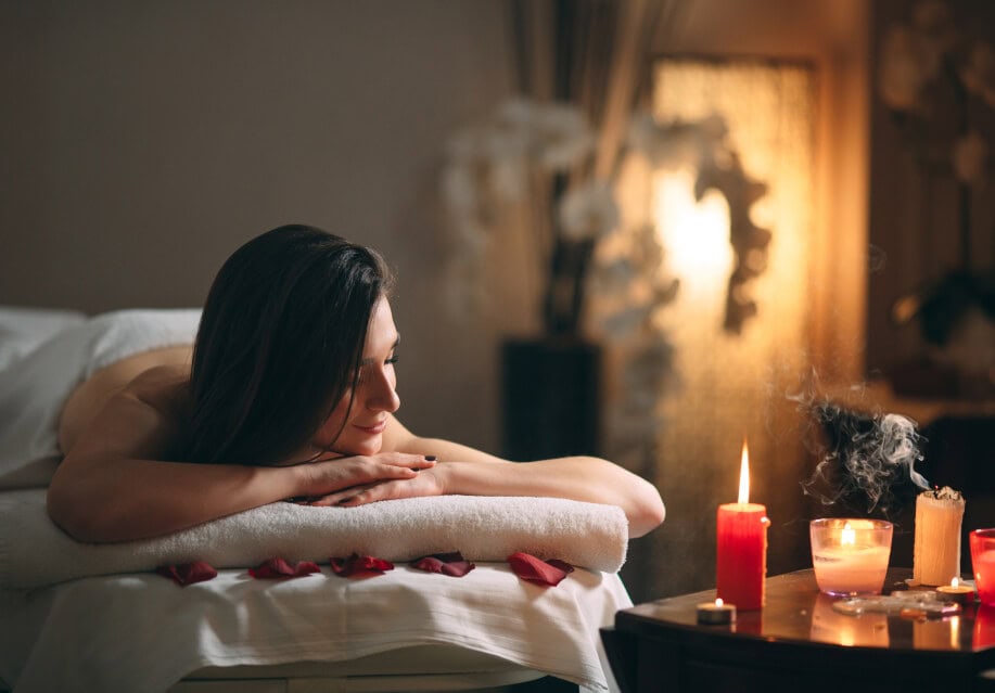 Relaxing ELMAX spa experience