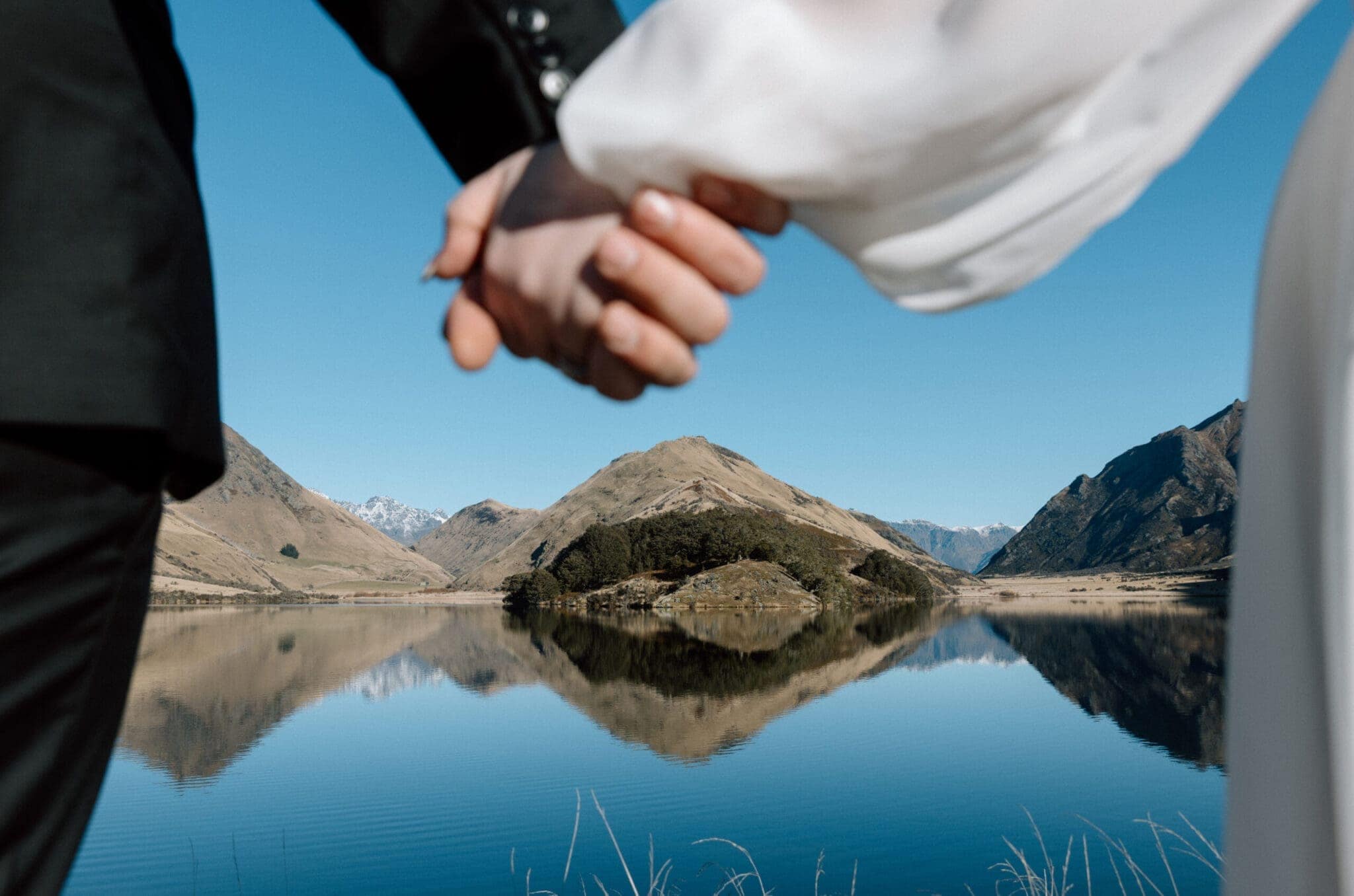Lakeside elopement,
where the water
holds your vows.