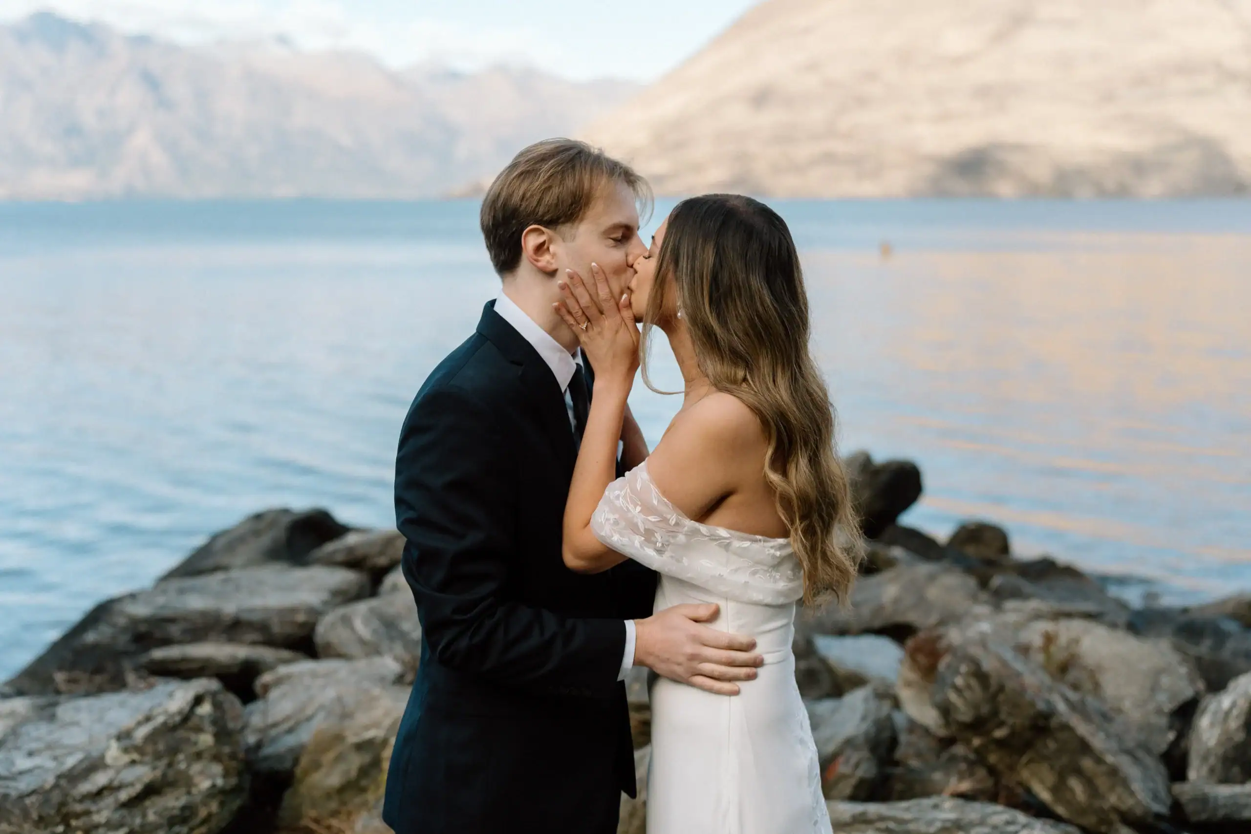 Lake wanaka, where mountains meet your moment.