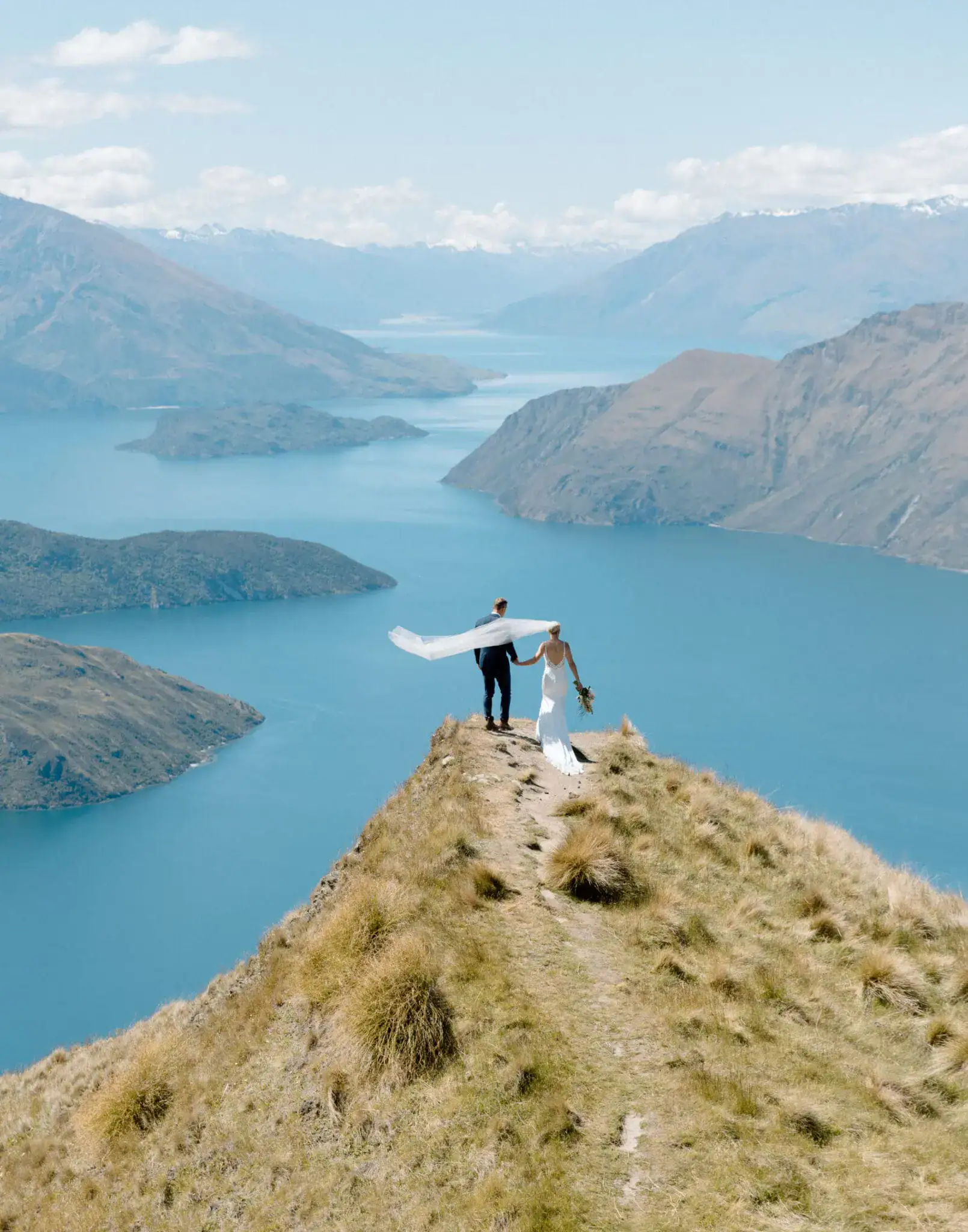 Wanaka Tussock & Lake