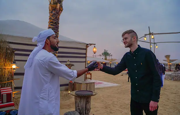 10 Best Desert Safari Companies in Dubai: Reviews, Prices, and Comparison