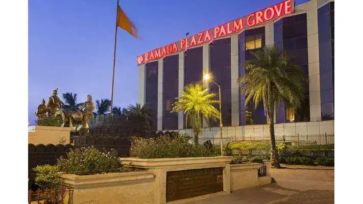 escorts service in ramada plaza juhu