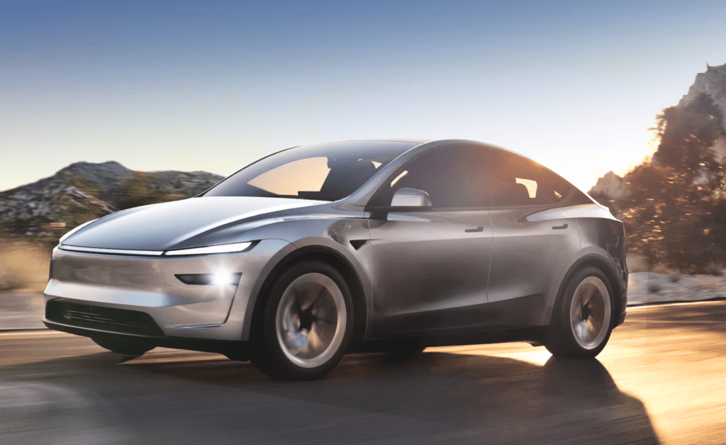 TESLA新型モデルYジュニパー（Juniper）リリース:2025年1月