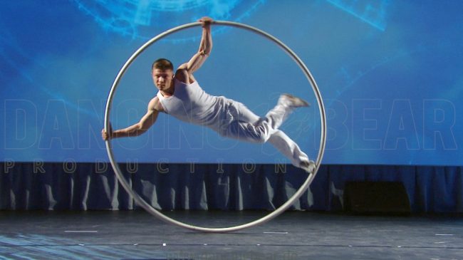 Cyr Wheel Showact