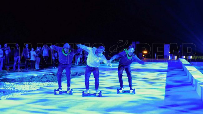 Hoverboard Show Act 02