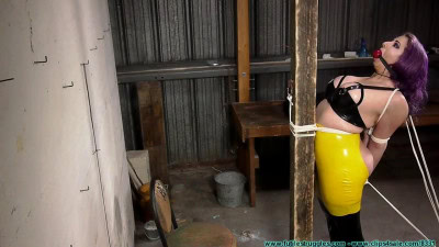 Gia Love's Latex Photo Shoot - Part 2