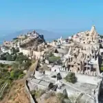 Tote Bag: सफर में काम आएंगे ये हल्के और बड़े बैग