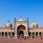 स्टेशन पर मिला Ticket क्या सच में Free सफर करा सकता है?