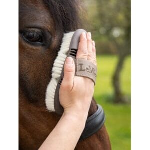 Flexi Goats Hair Body Brush Walnut