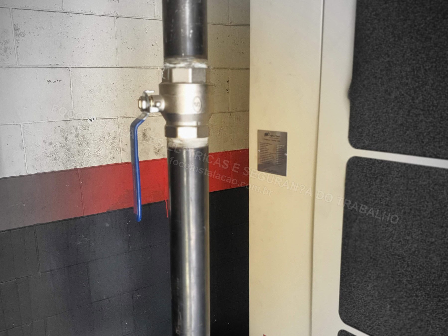 Registros Fotográficos FOCO - Imagem relacionada ao serviço Infraestrutura de pneumática industrial para compressor e utilidades industriais - FOCO-0078