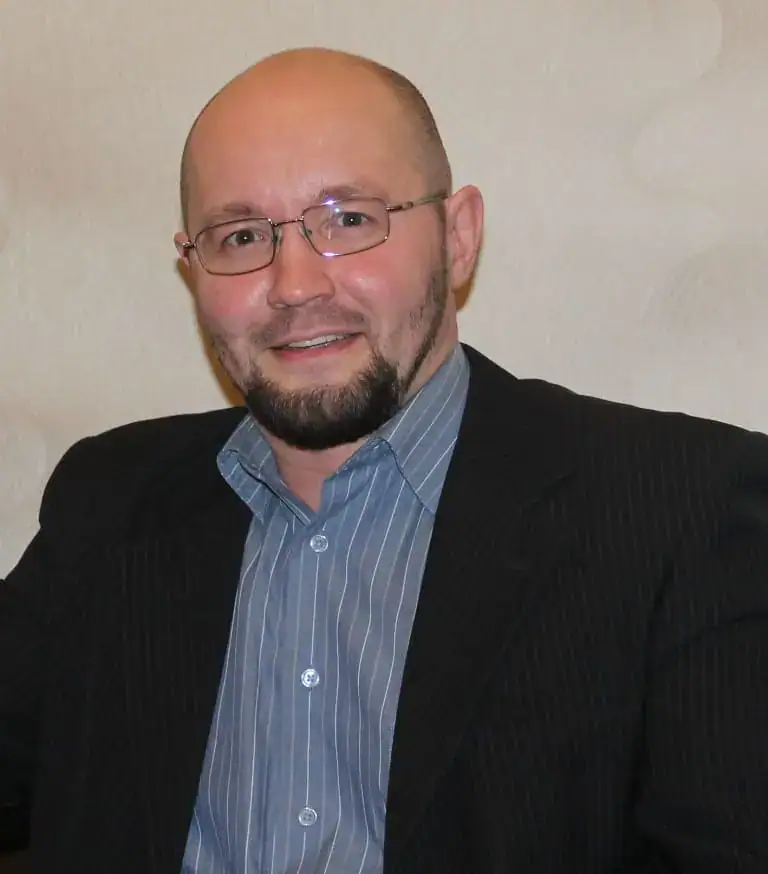 Крюков Денис Сергеевич