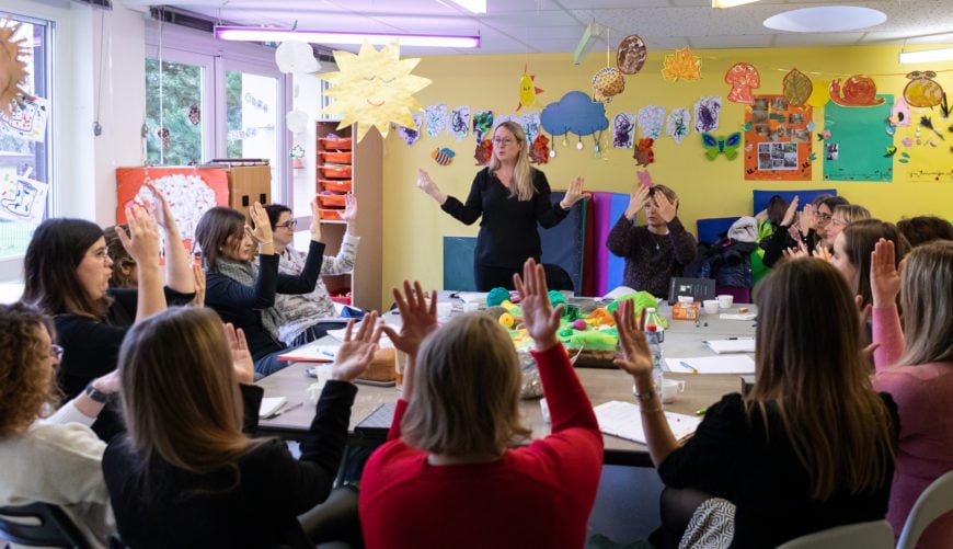 Formation les signes avec bébé, communication gestuelle à Nancy, Tikoala