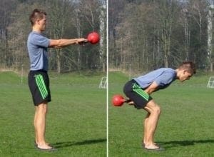 Kettlebell Swing Ausführung: korrekte Hüftstreckung mit geradem Rücken