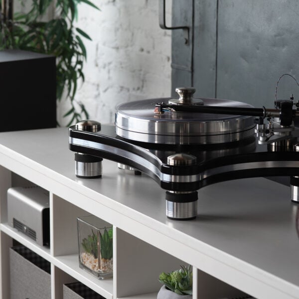 the VPI Signature 21 installed in a slick setup in Pennsylvania.