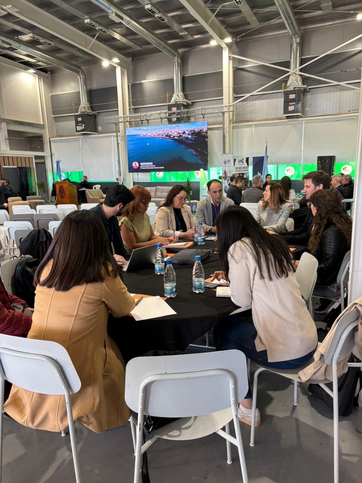 Participamos del 2° Foro Portuario Marítimo en Caleta Olivia